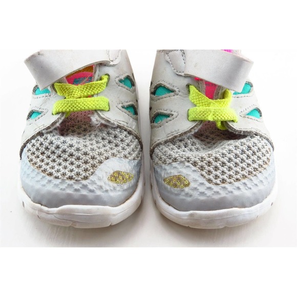 Nike Free 5.0 Gray Fabric Athletic‎ Toddler Girls Sz 4 - Picture 2 of 6